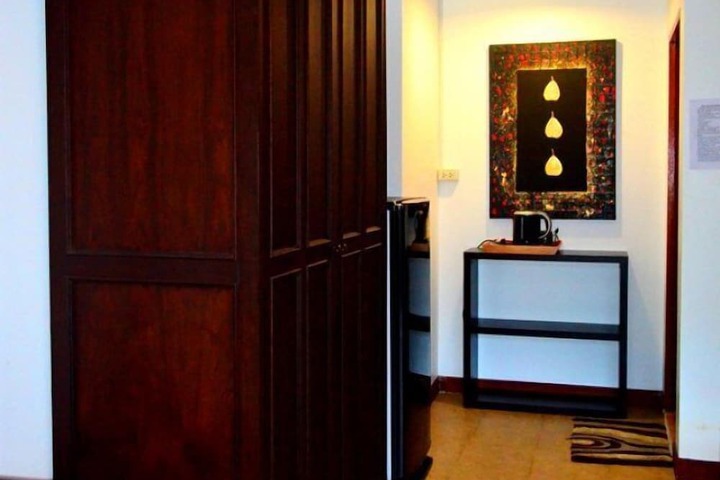 Room 37 of 71