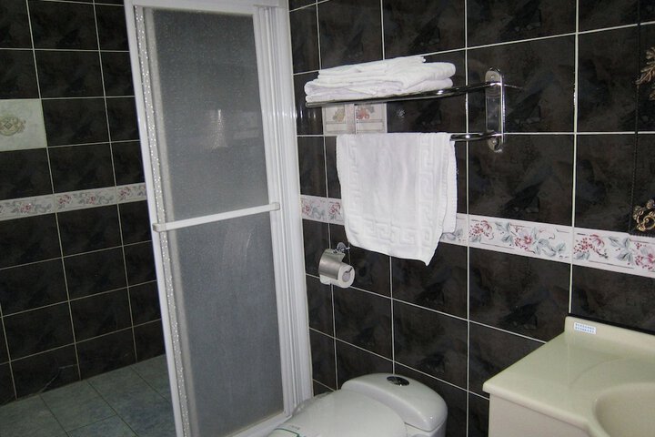 Room 22 of 46
