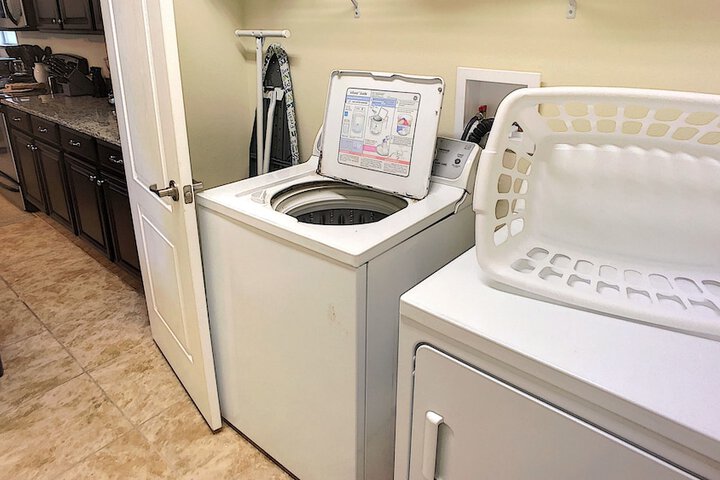 Laundry 29 of 51