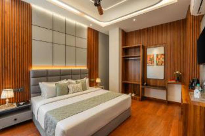 Room 20 of 20