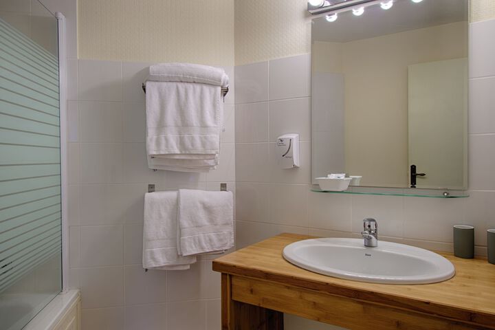 Room 20 of 34