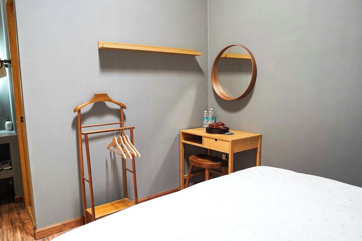 Room 29 of 67