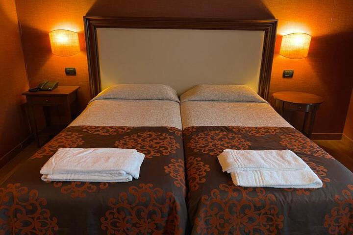 General 7 of 34