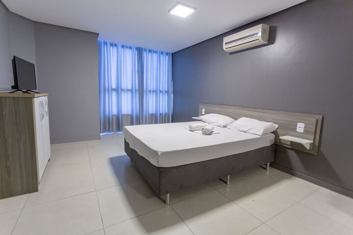 Room 8 of 36