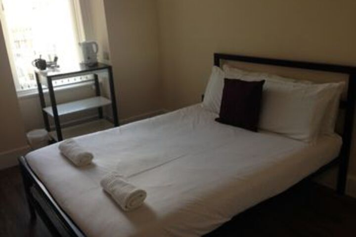 Room 40 of 53