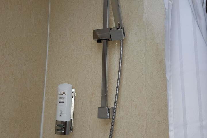 Room 79 of 108