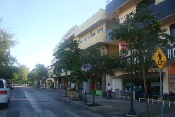 Hotel 8 of 12