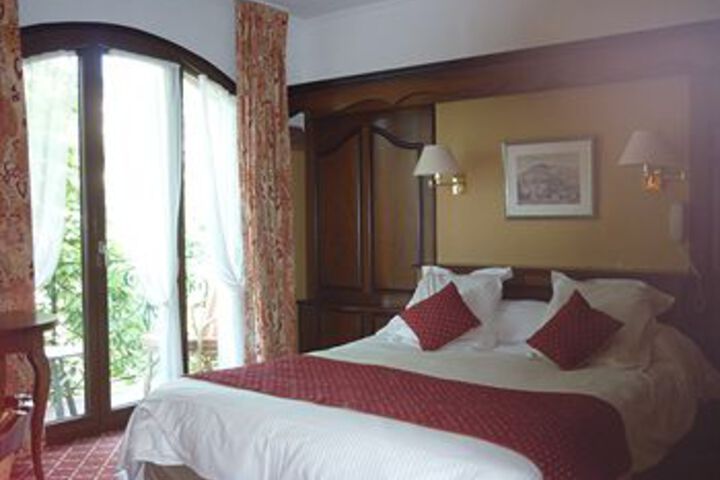 Room 21 of 31
