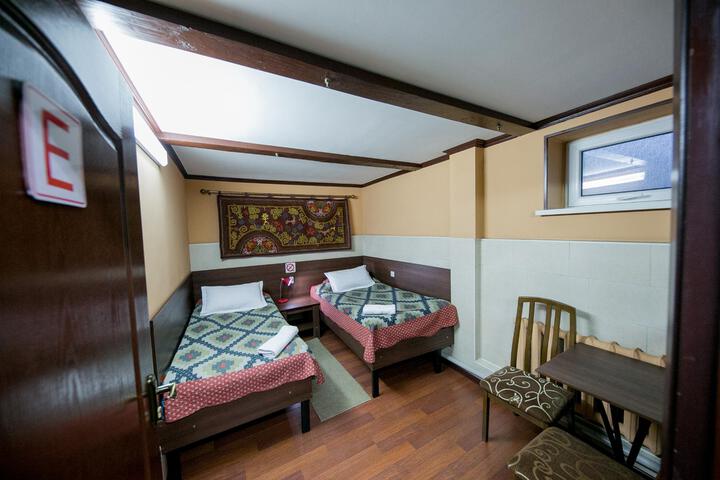 Room 62 of 79