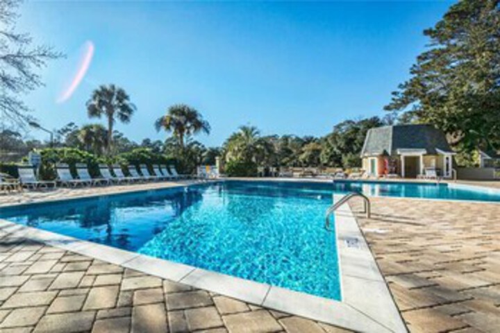 Pool 17 of 36