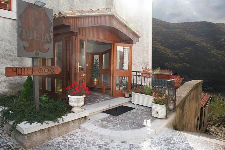 Hotel La Pieja in Opi