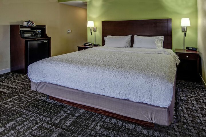Room 5 of 24