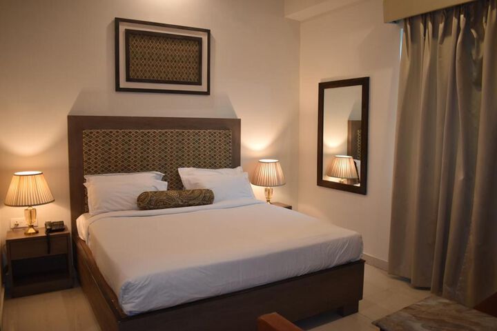 Room 26 of 31