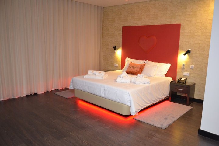 Room 5 of 78