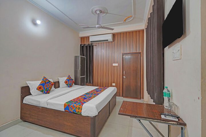 Room 19 of 26