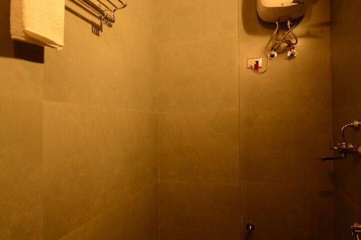 Room 34 of 56