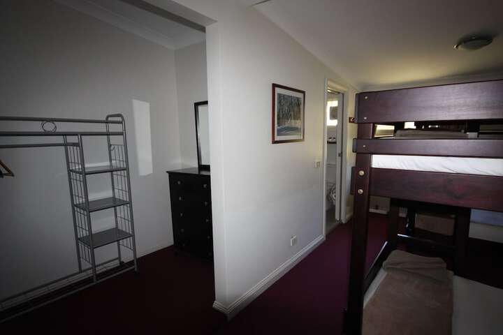 Room 17 of 43