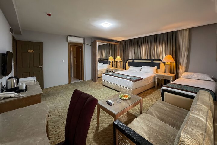 Room 36 of 116