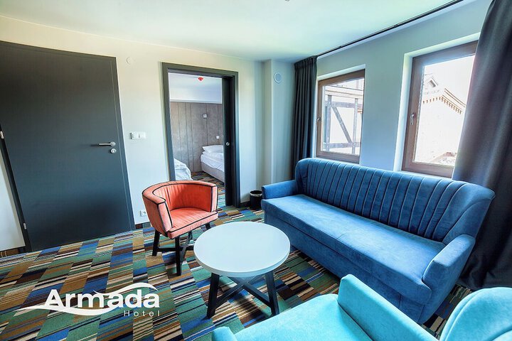 Room 9 of 26