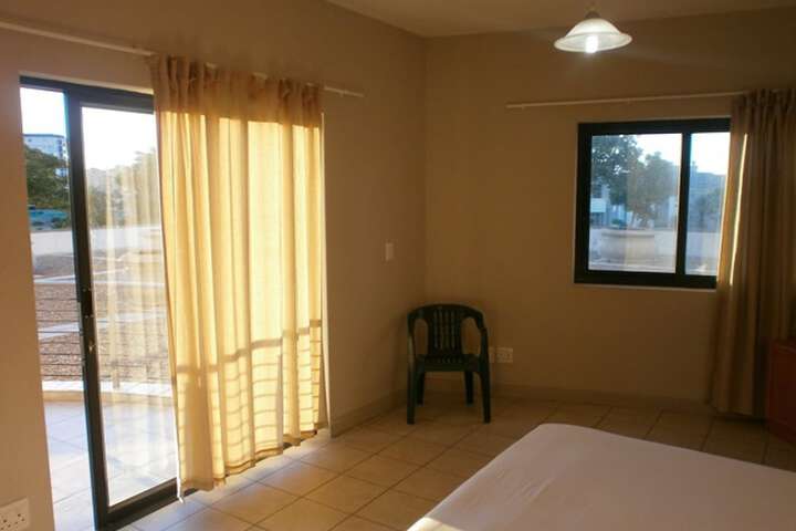 Room 3 of 25