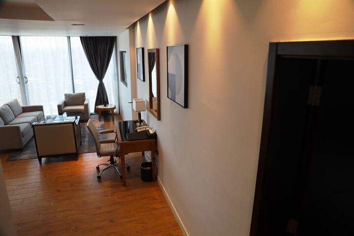 Room 10 of 56