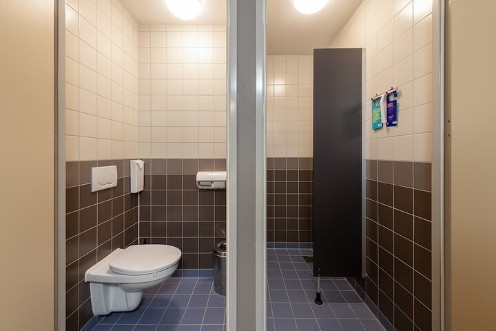 Clean Restrooms