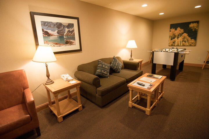 Room 62 of 105