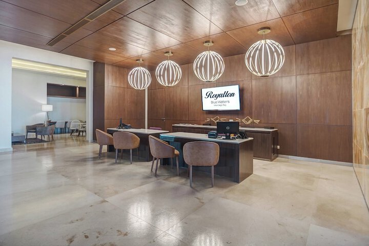 Hotel Interior 10 of 167