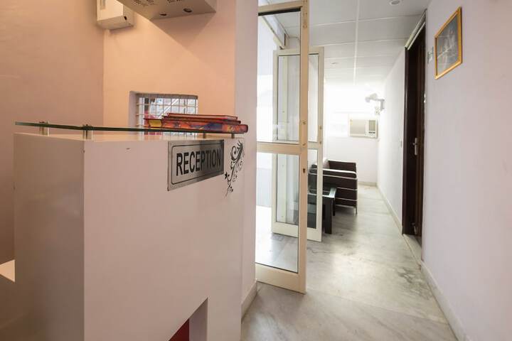 OYO 14728 Manan Residency