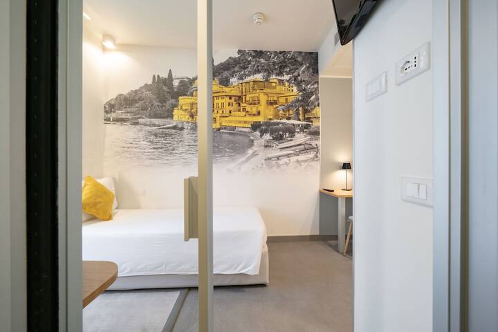 Room 7 of 87