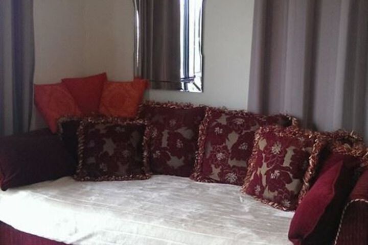 Room 9 of 24