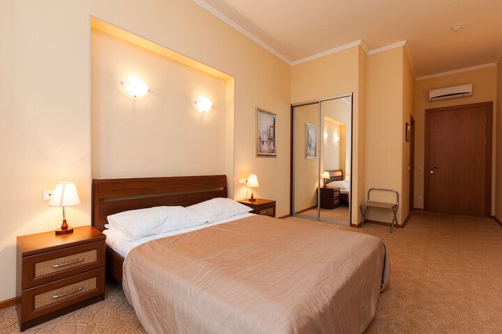 Room 14 of 91