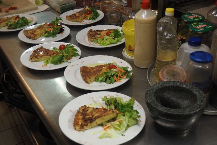 Dining Photos