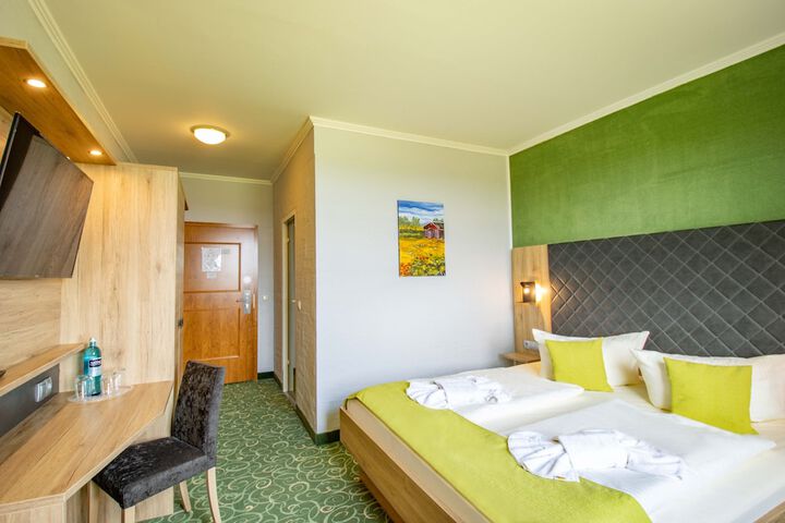 Room 30 of 82