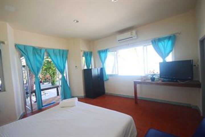 Room 26 of 46