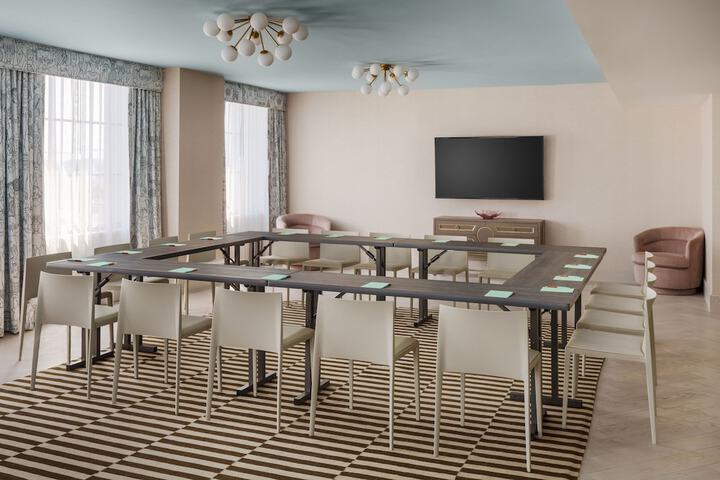 Meeting facility