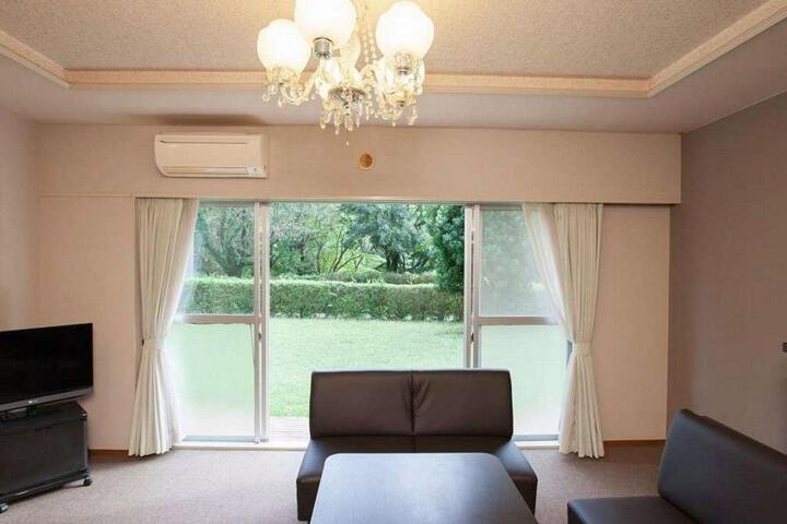 Inside Room Photo