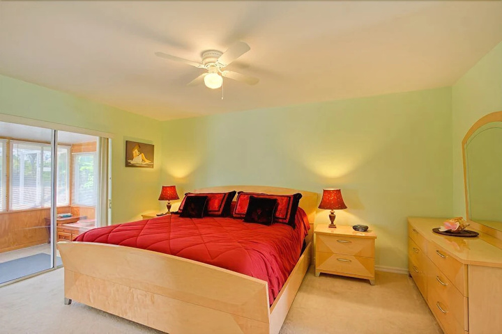 Room 5 of 15