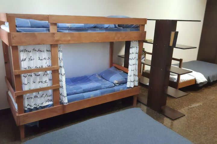 Room 25 of 45