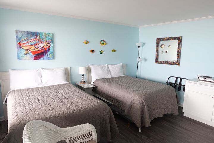 Room 40 of 282