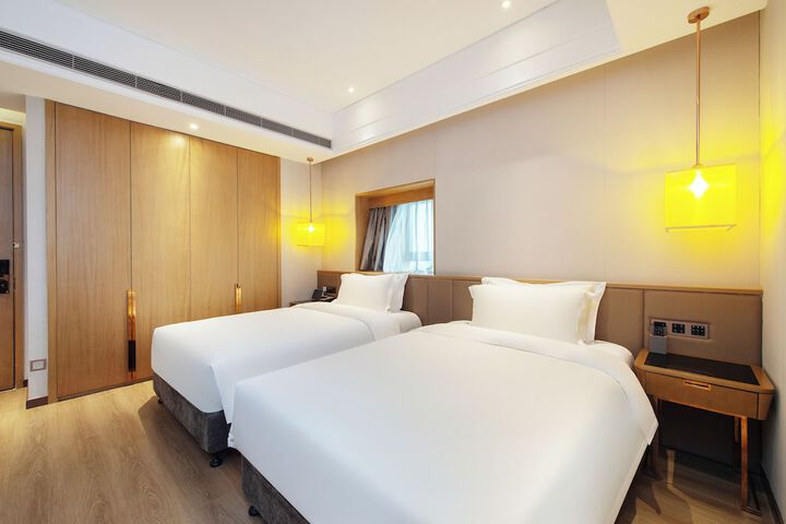Room 20 of 61