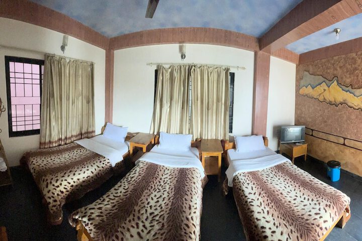 Room 22 of 49