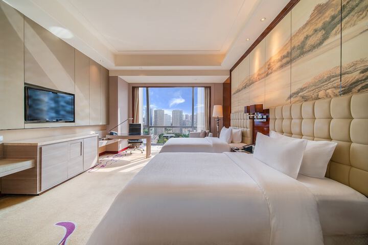 Room 29 of 95
