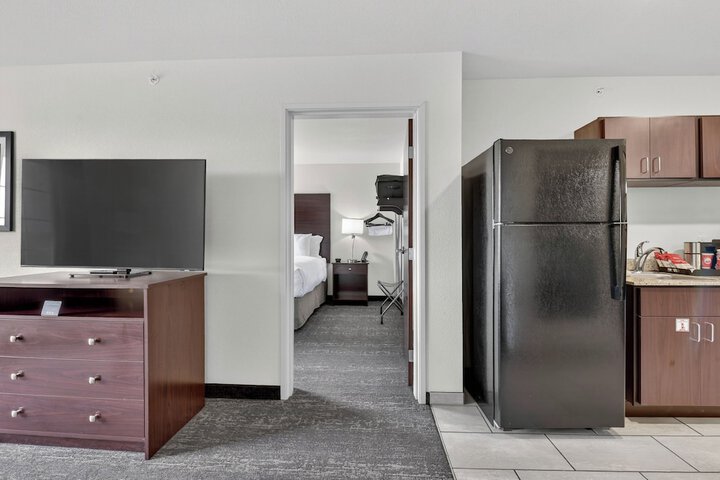 Room 46 of 97