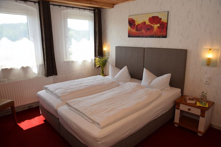 Room 26 of 71