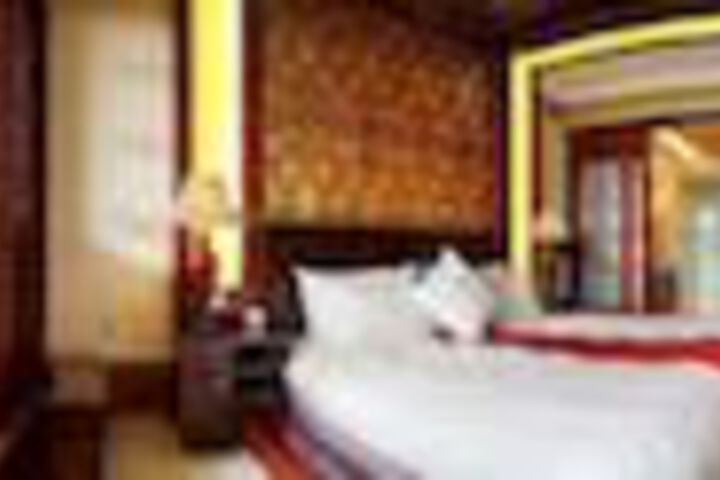 Room 10 of 49