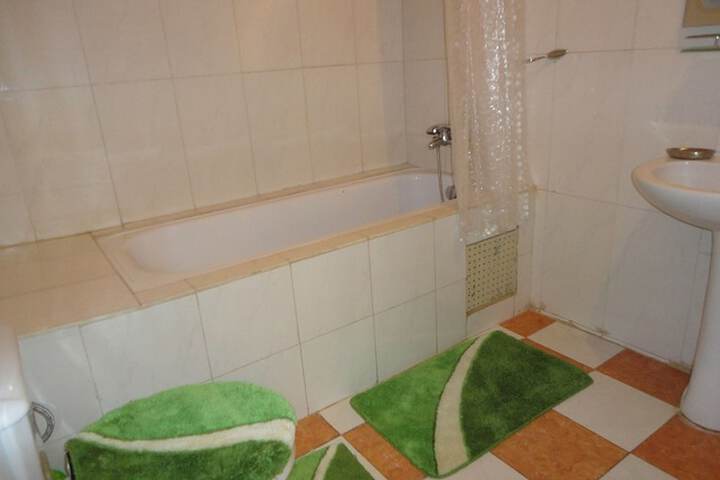Room 16 of 20