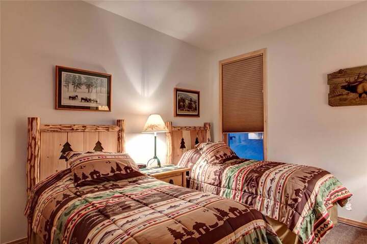 Room 19 of 136