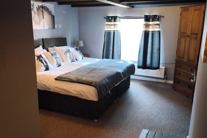 Room 16 of 57