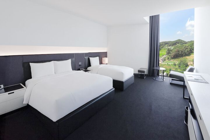 Hotel 57 of 61